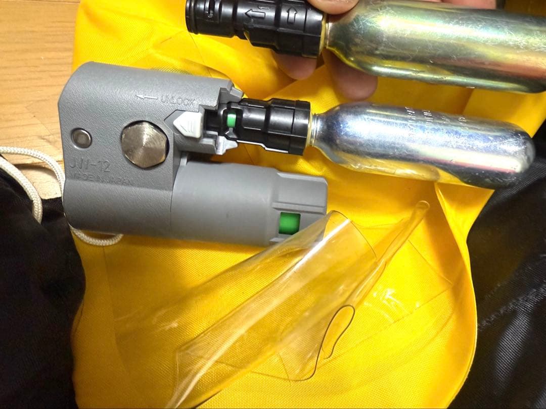 自動膨脹式救命胴衣 NS-5000 ライフジャケット ボンベ交換済み　桜マーク