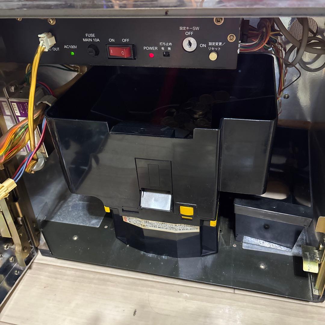 スロット実機　4号機　南国育ち　希少レアまどかパネル