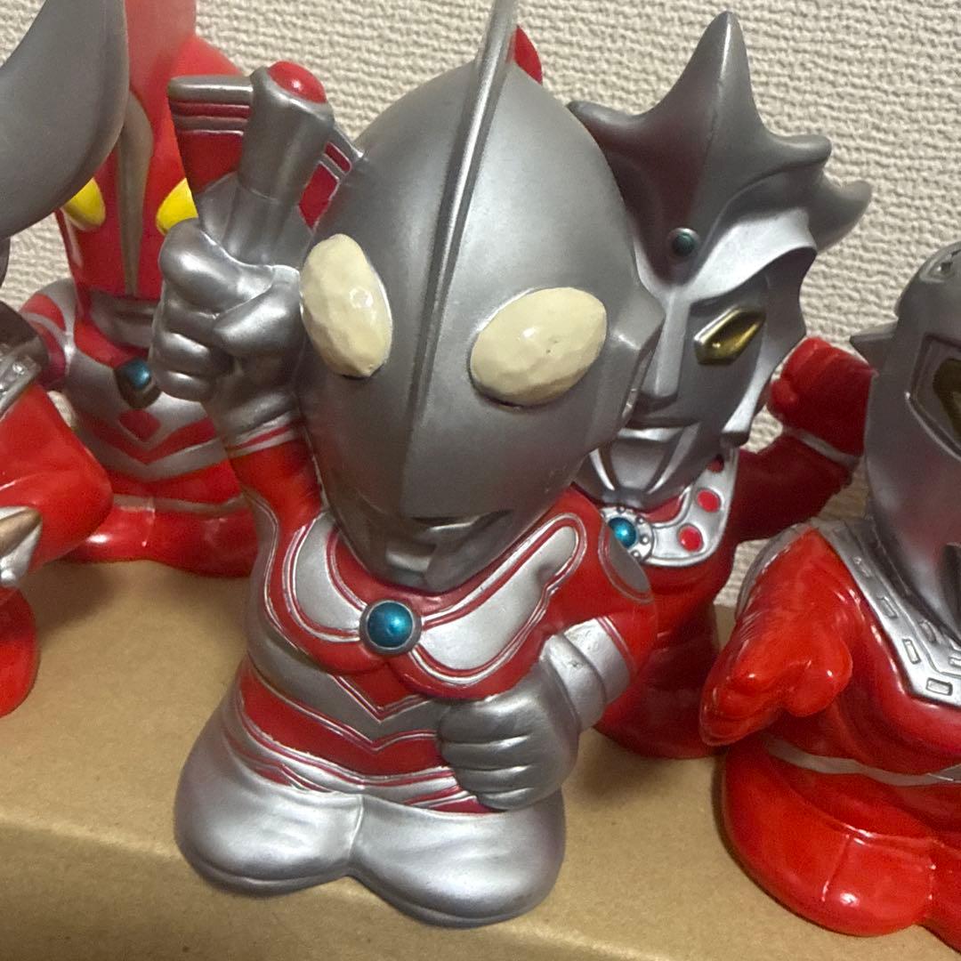 ウルトラマン 貯金箱 9体セット