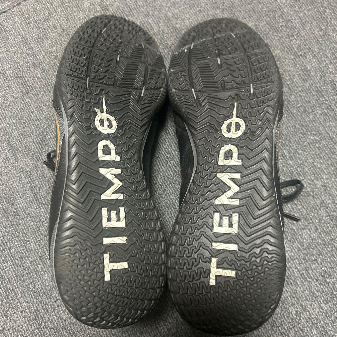 Nike ナイキフットサルシューズ ブラックトレーニングシューズ28cm