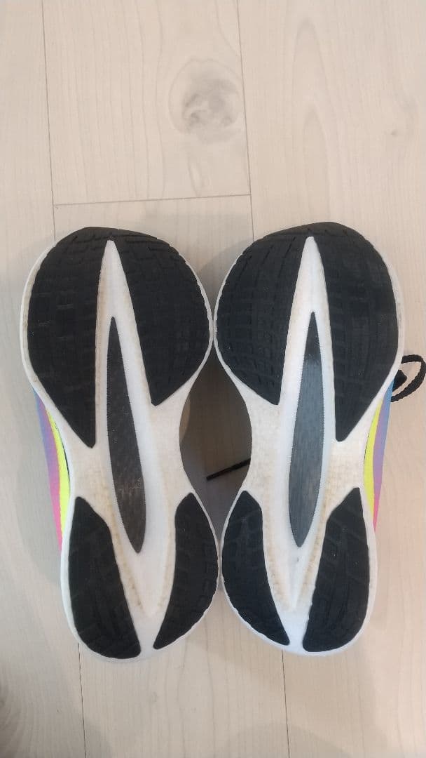 Under Armour UAベロシティ エリート3