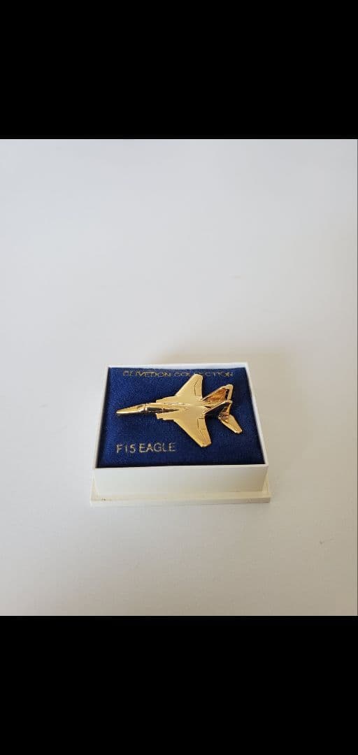 F-15　EAGLE　ゴールドピンバッジ　逸品　トップガン