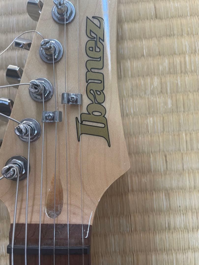 Ibanez AZES31-IV エレキギター　ストラト