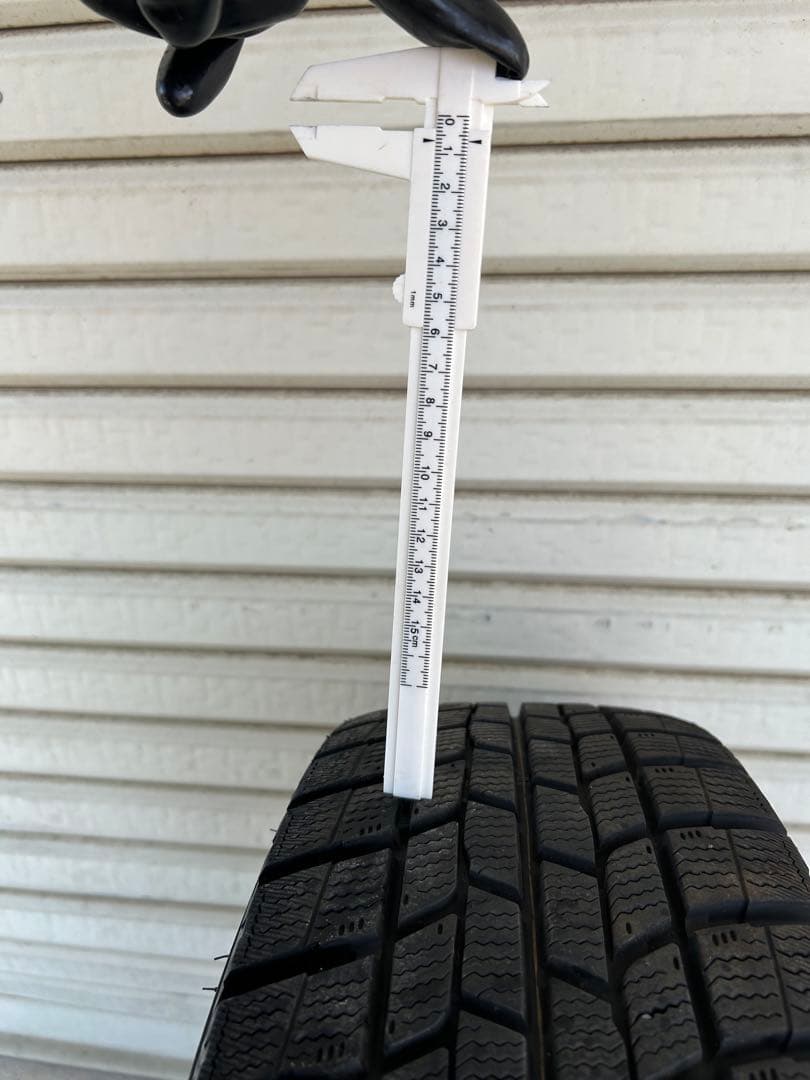 トヨタ・ライズ・ロッキースタッドレスタイヤホイールセット