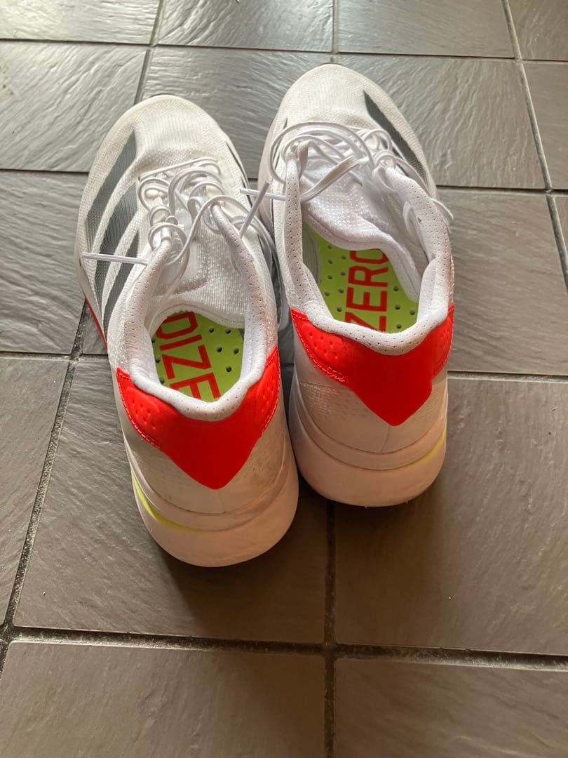 パリ　adidas ADIZERO SL2 27cm