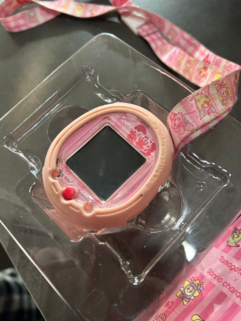 「動作確認済み」Tamagotchi Smart サンリオコラボ ピンク