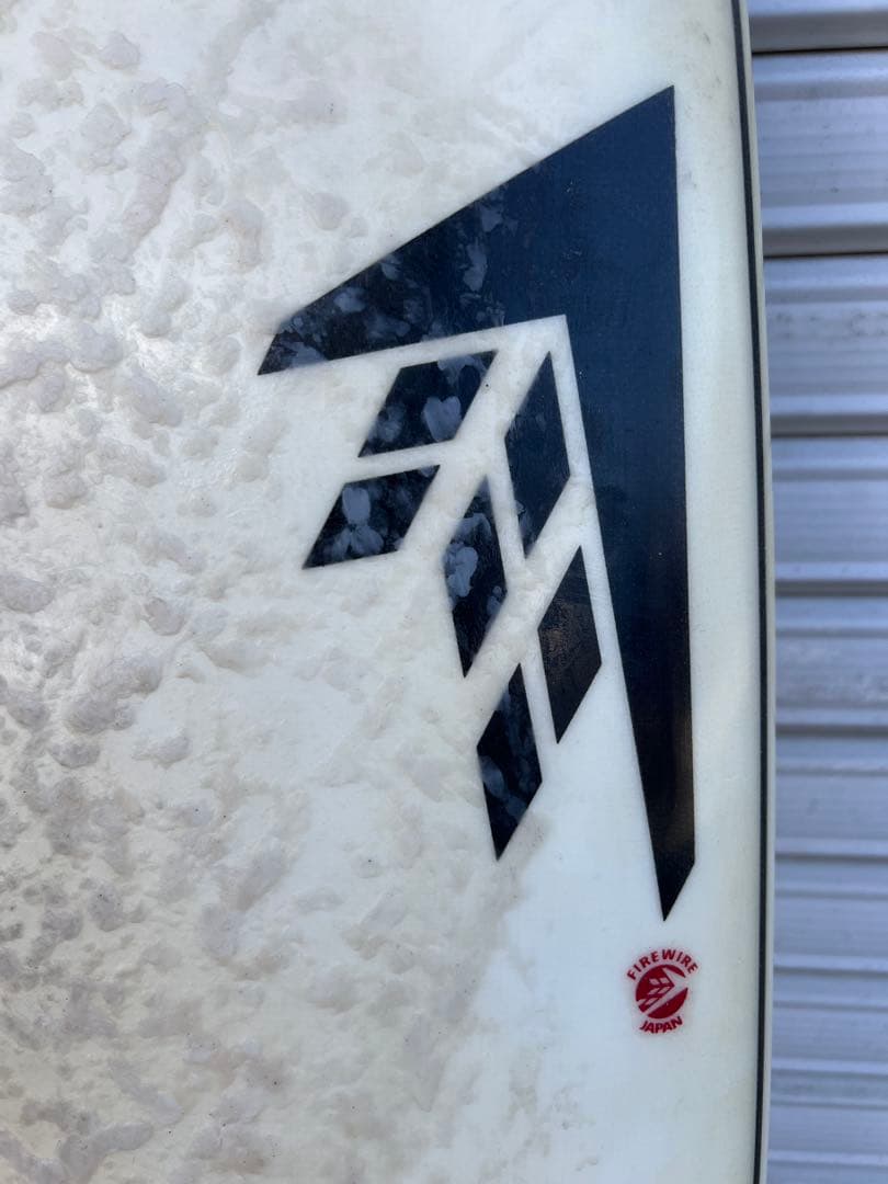 FIRE WIRE MOONBEAM 5’6 FCS2フィンセット