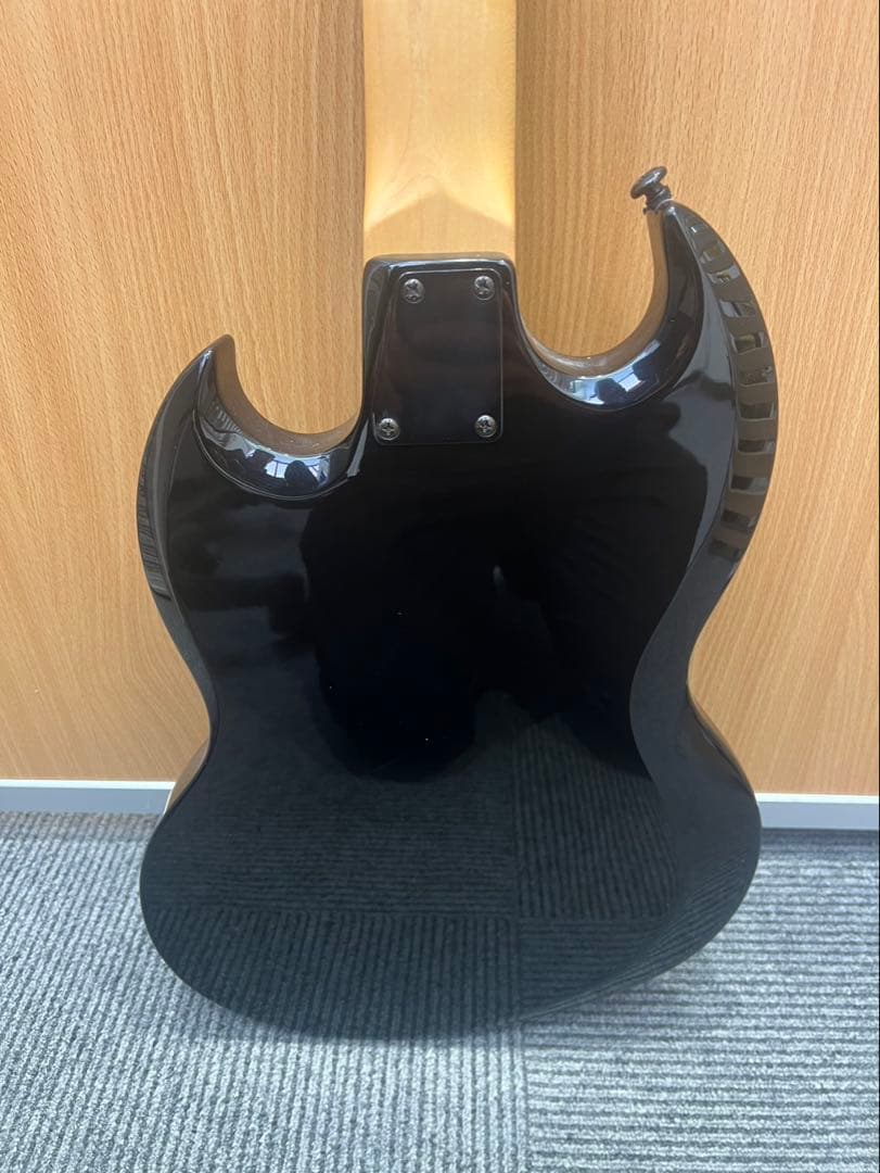 GrassRoots グラスルーツ エレキベース 黒 4弦 SGタイプ ロック