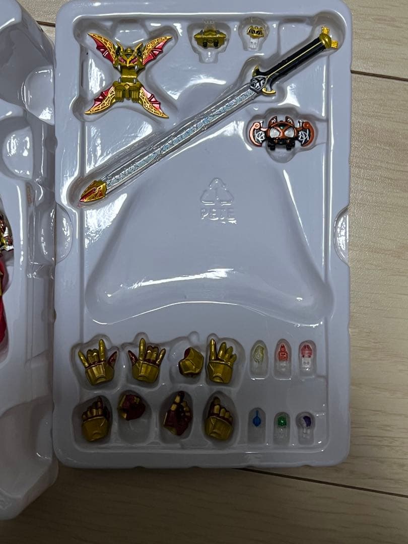 H*d様 SHFiguart真骨彫　仮面ライダーキバエンペラーフォーム