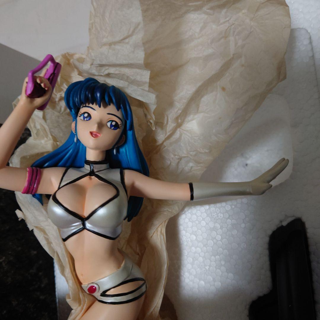 ダーティペア　ユリ　フィギュア　完成品　湊川あまは　エポック