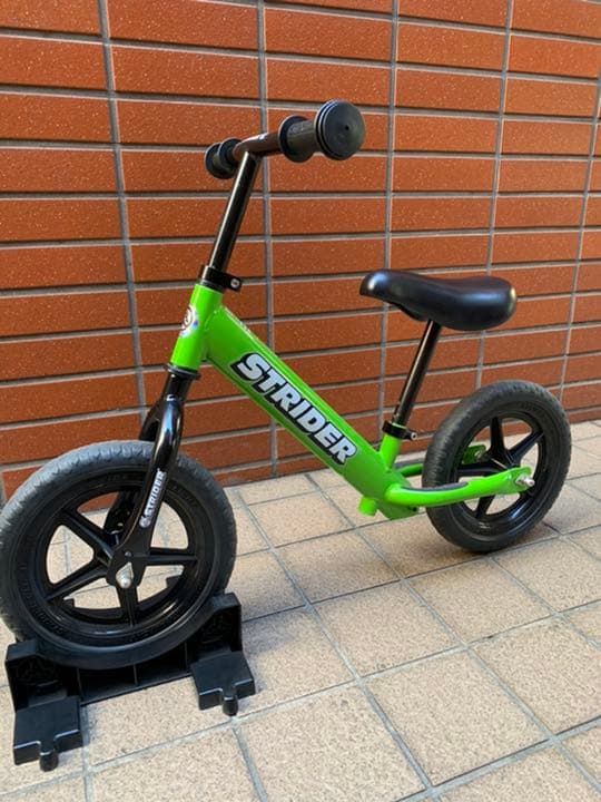 ストライダー STRIDER