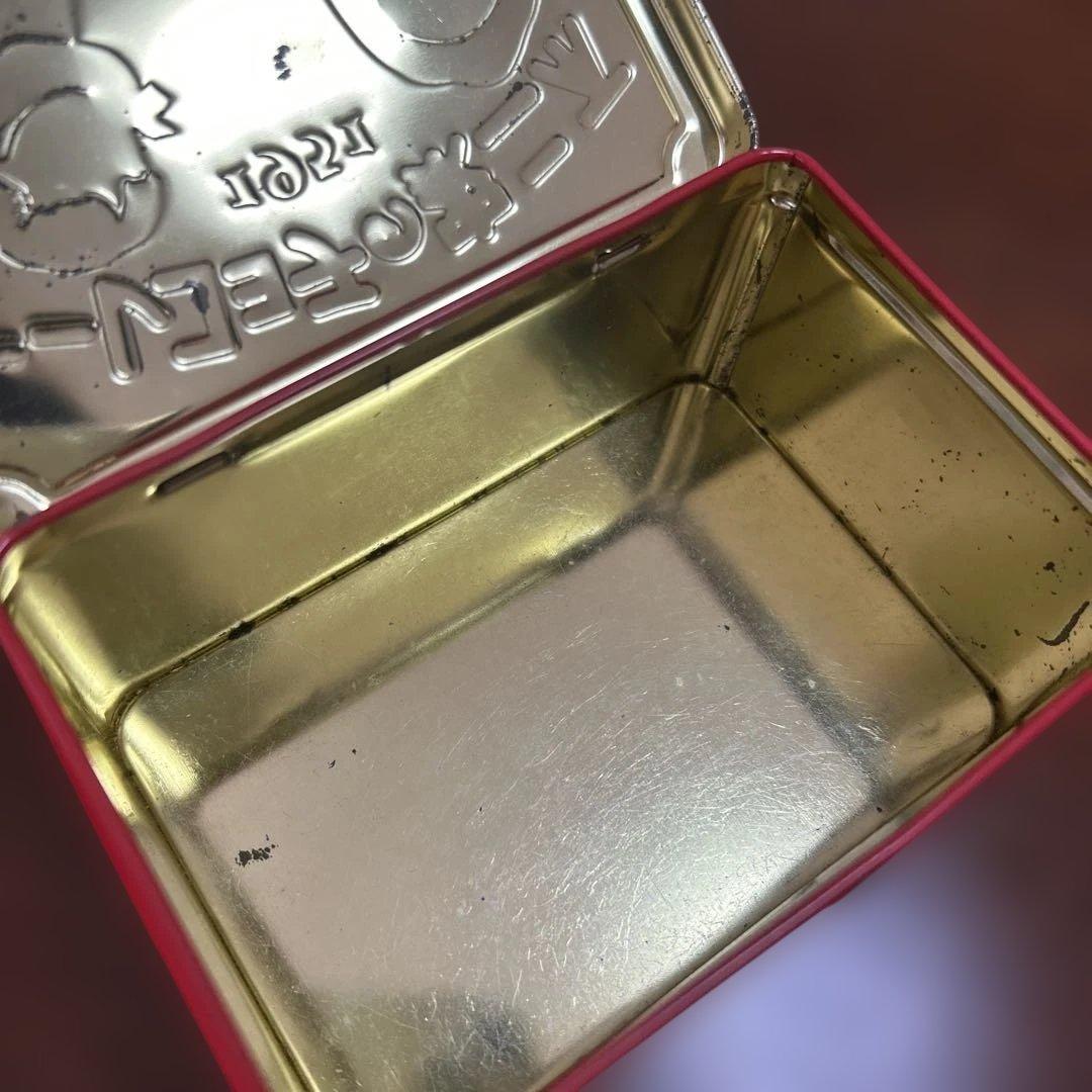 不二家チョコレート　ペコちゃん　ヴィンテージ缶