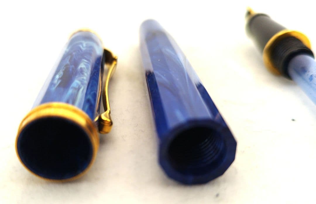 CARAN d'ACHE　 エクイノックス　万年筆　ブルーマーブル