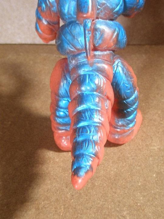 テレスドン ソフビ