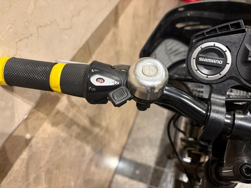 ブリジストンクロスファイヤージュニア-手渡しのみでお願いします。