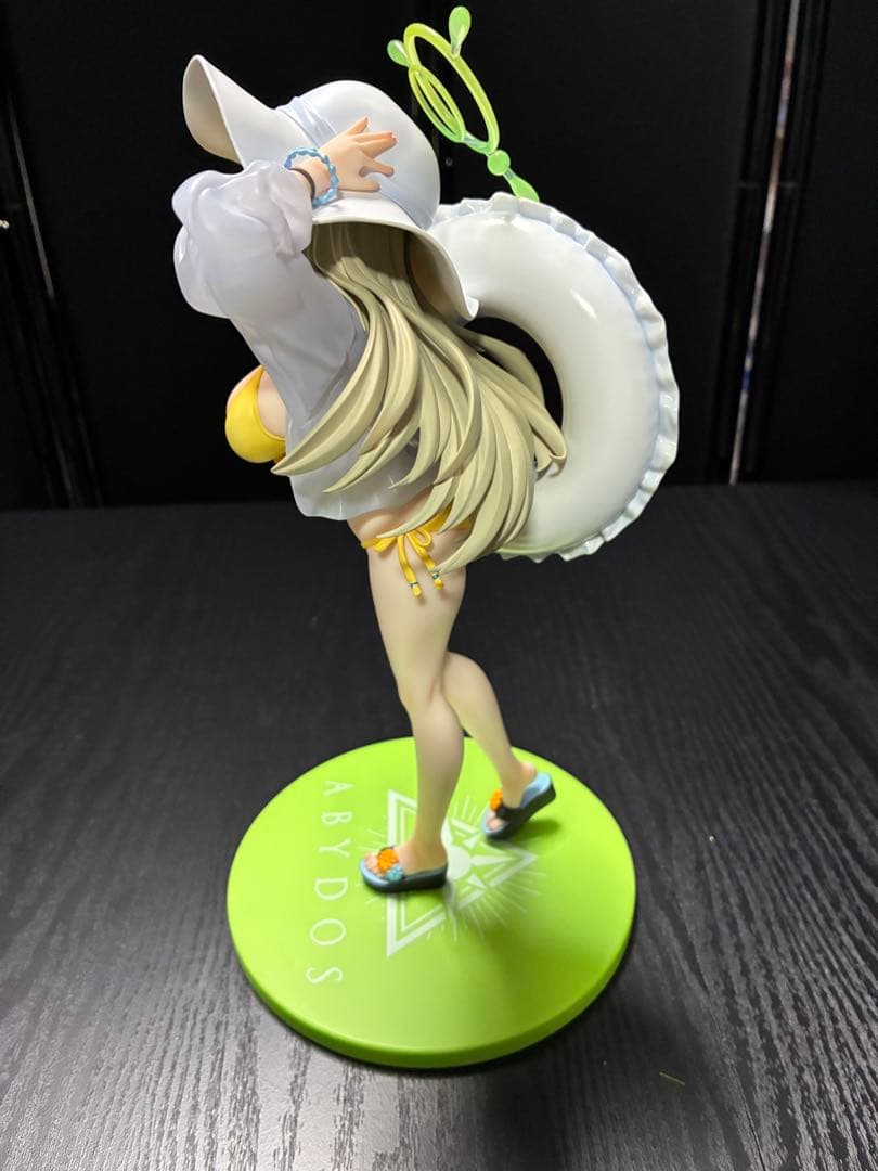 ブルーアーカイブ　ノノミ水着フィギュア　1/7