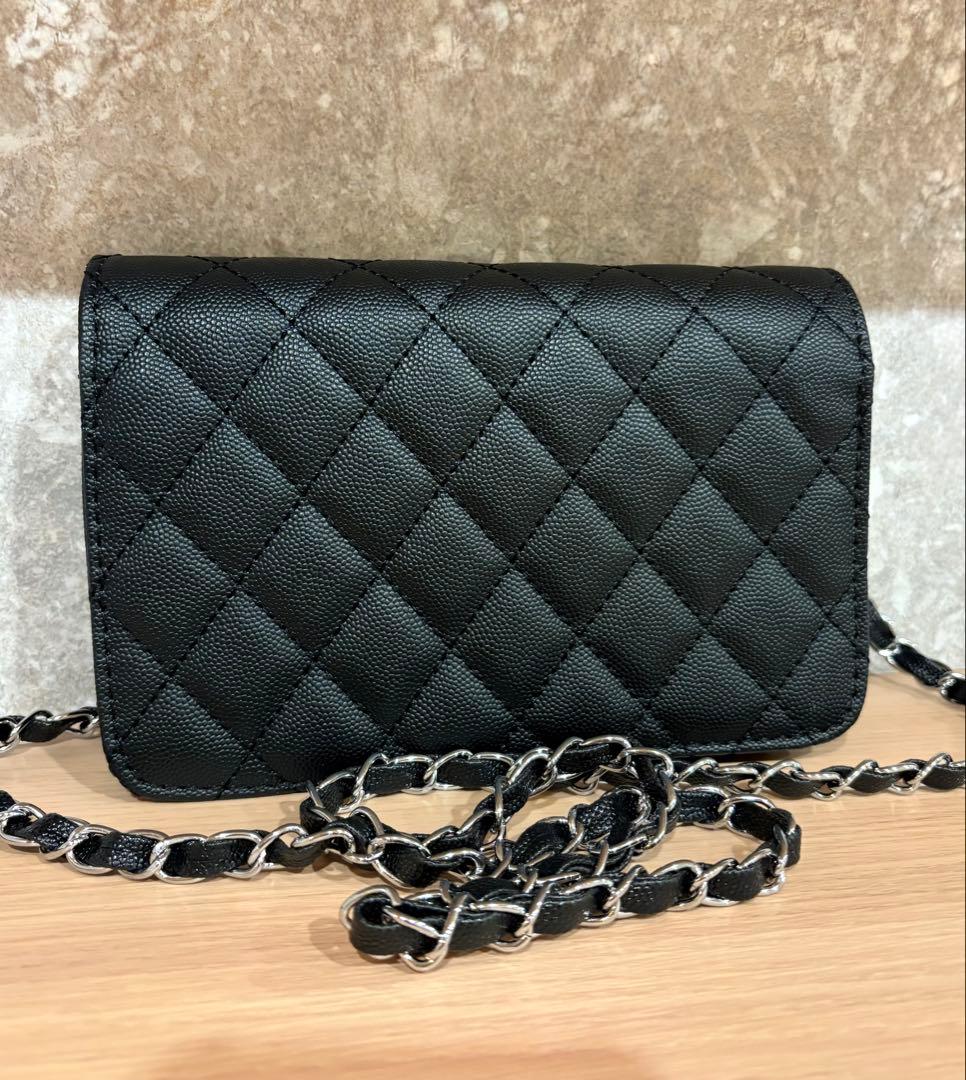 CHANEL ノベルティ　ショルダーバッグ