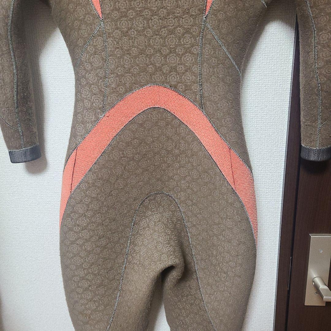 セミドライ レディース用ウェットスーツ MAXIM 【値下げ交渉あり】