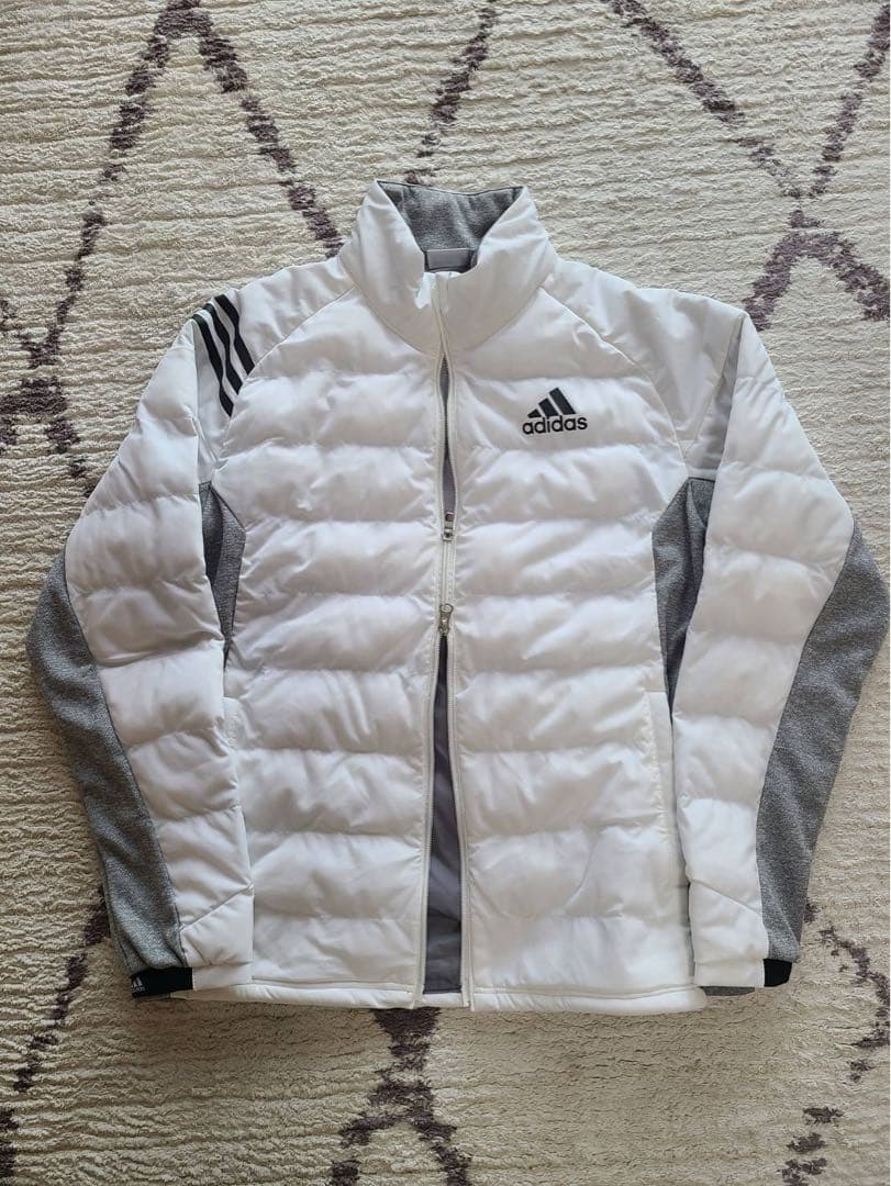 adidas ダウンジャケット ホワイト