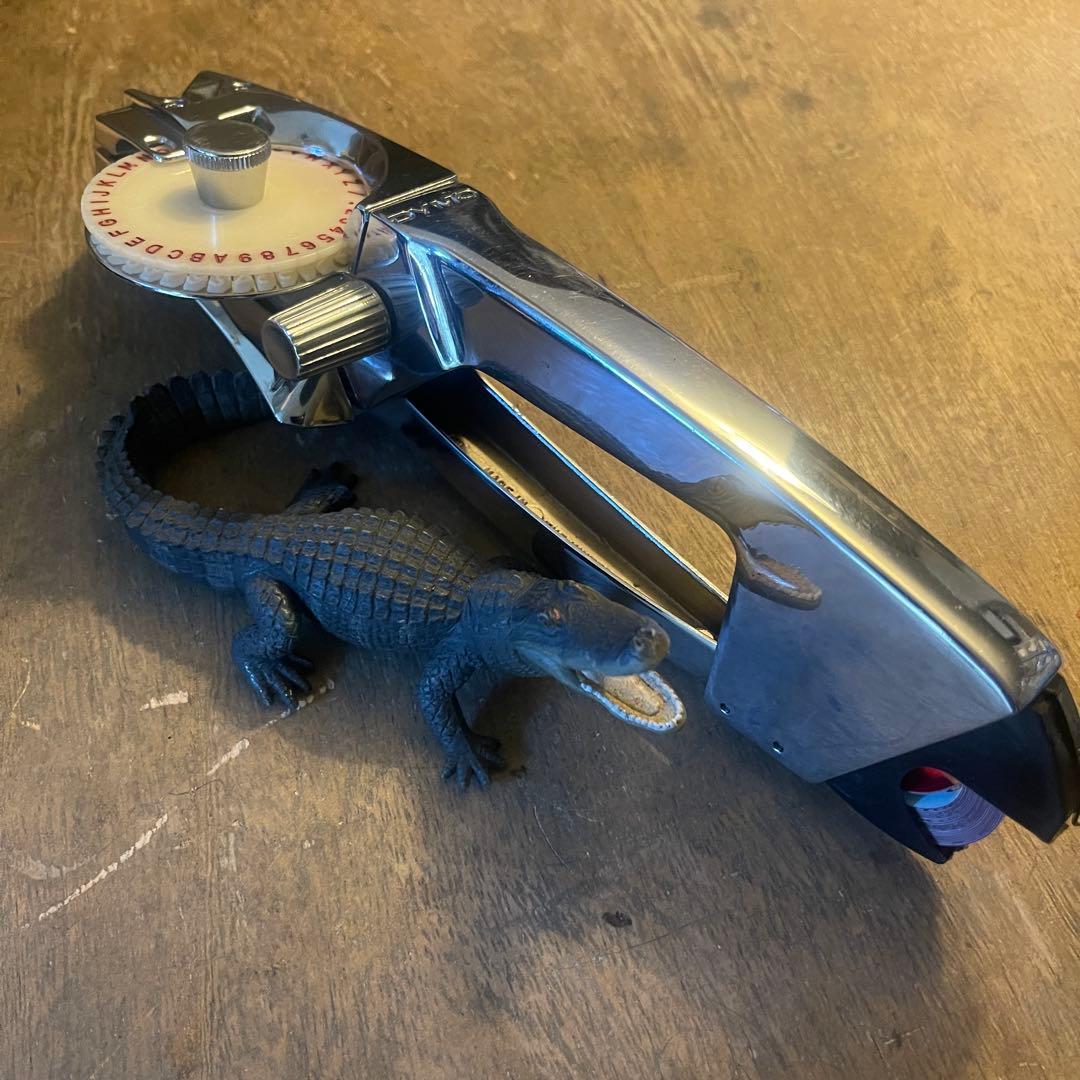 ■製品保証■ 【文字が繋がる筆記体付フル】ダイモ M-55 DYMO 18612