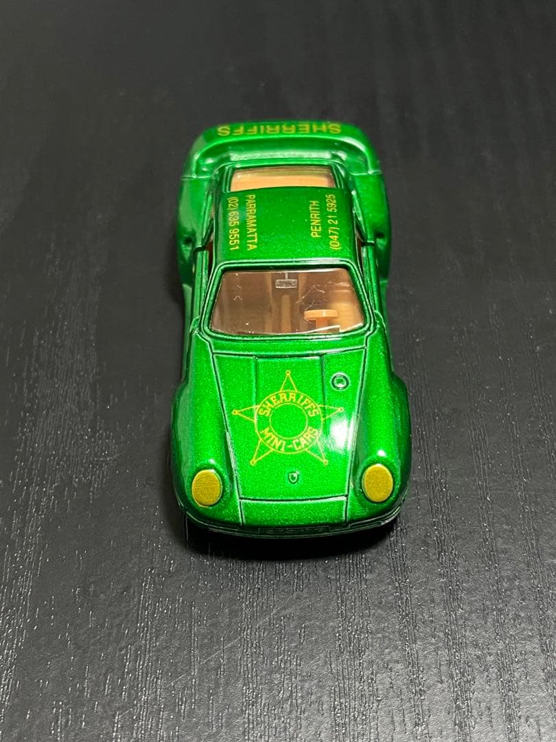 トミカ ポルシェ 959 日本製　シェリフ　緑