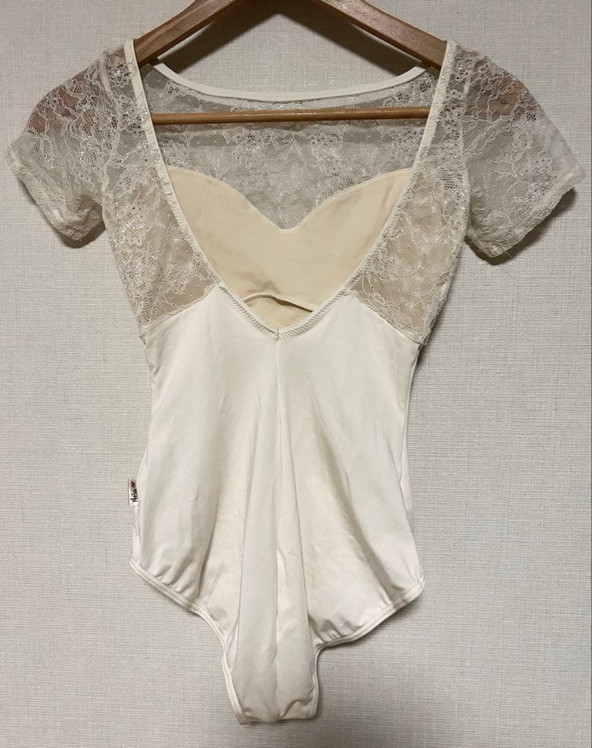 Nelaライン Mサイズ　チャコット レオタード