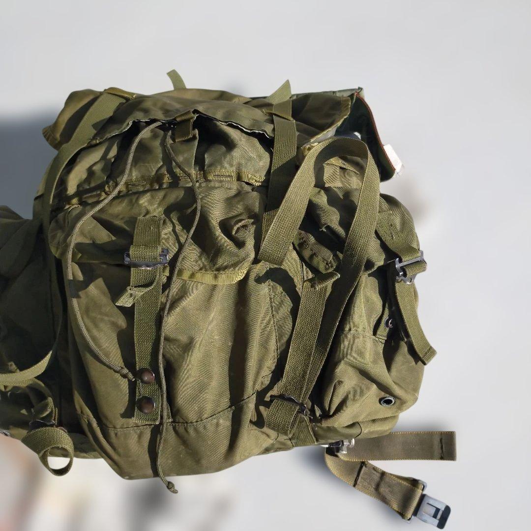 米軍　使用　オリーブドラブ バックパック