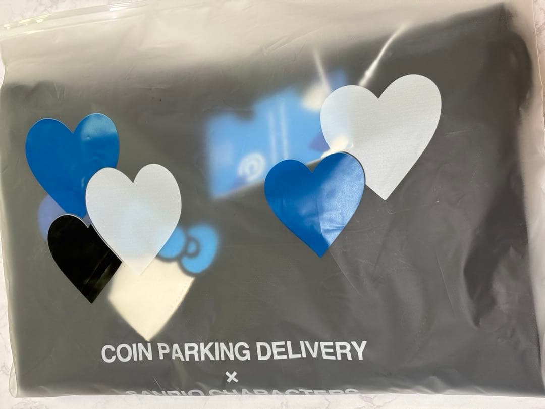 新品　パーキングデリバリー サンリオ コラボ　ナップサック　ブラック