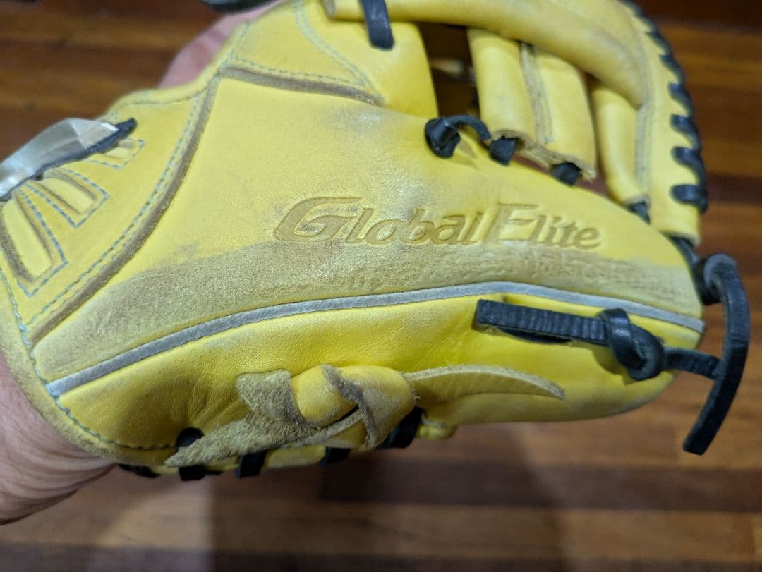 【送料込】　ミズノ　グローバルエリート　トレーニンググローブ