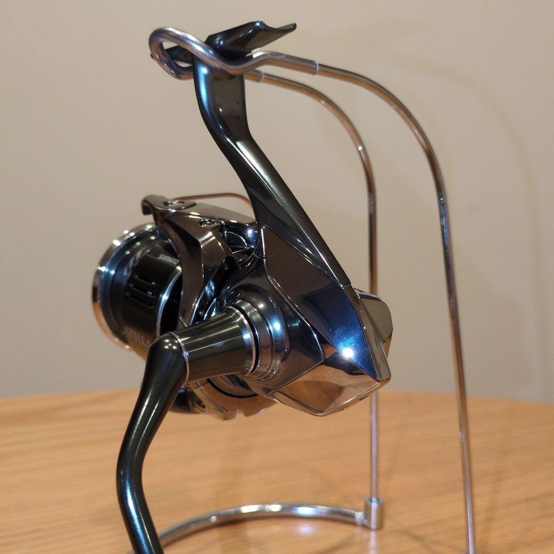 シマノ　22ステラ4000M (ゴメクサスパワーハンドル装着)