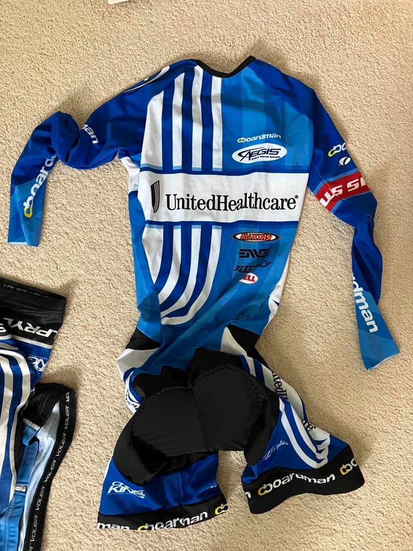 み*ん様 サイクリングジャージ　おそらく支給品　Mサイズ