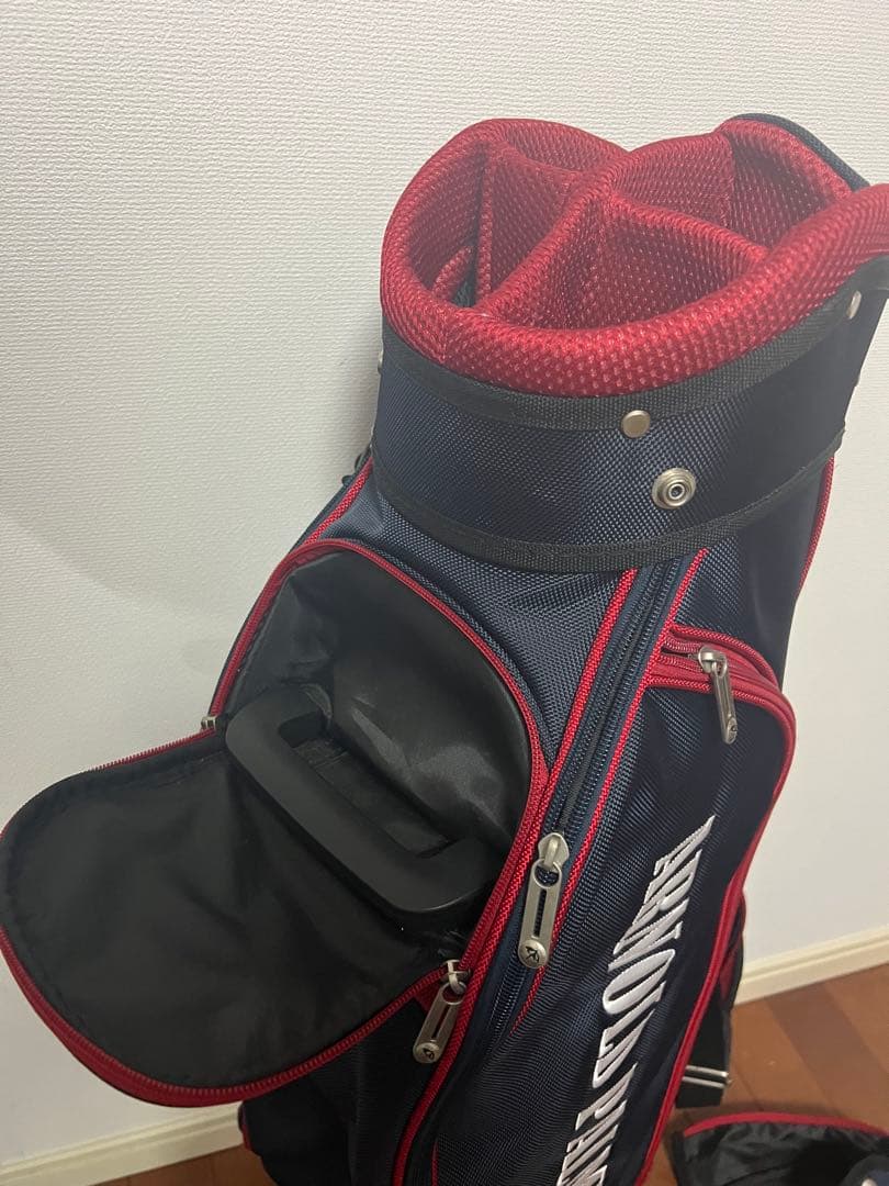 ARNOLD PALMER ゴルフ　キャスター付き　キャディバッグ 18