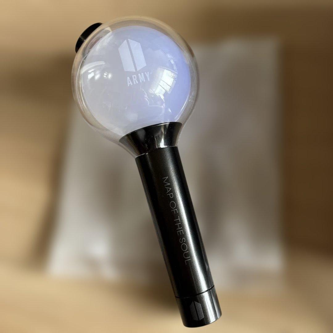 【新品未使用】BTS ペンライト アミボムVer.4 メンバーのトレカ付き