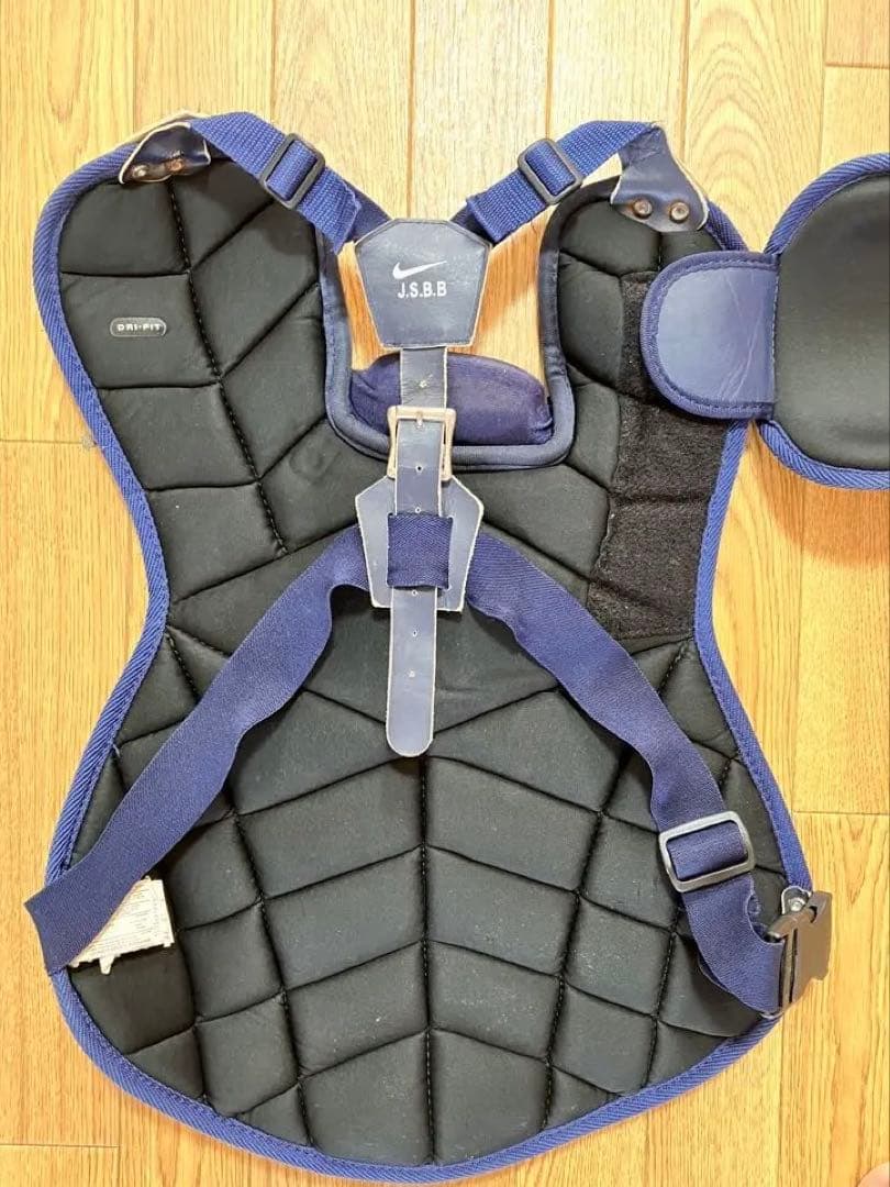 [入手困難] NIKE キャッチャー防具セット ネイビー