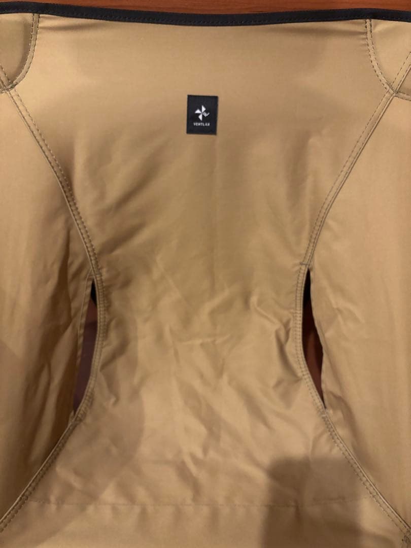 DOD スゴイッス　VENTLAX 2WAY 焚き火チェアワイドTC テーブル