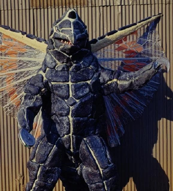 ドリームロケット　ドラコ　怪獣フィギュア　ソフビ