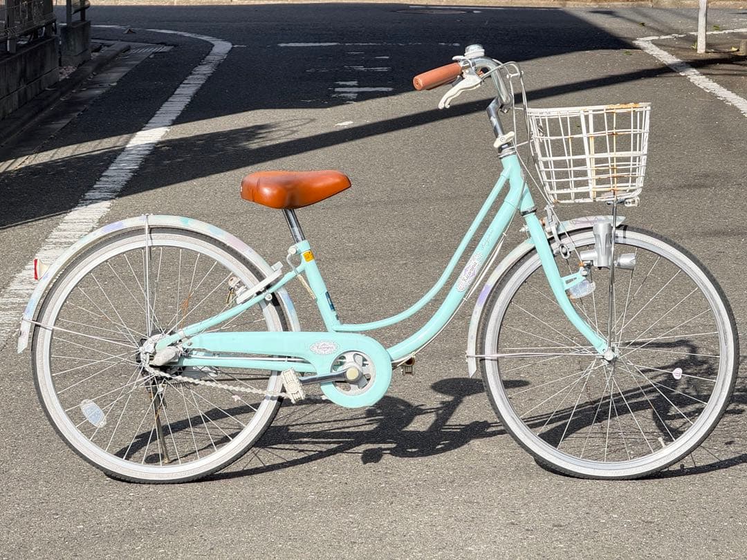 美品 ブリヂストン　22インチ　子供用自転車 ミントグリーン （東京多摩地区）