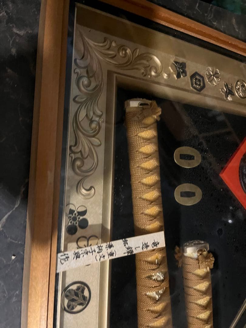 日本刀模造刀額飾り 、模造刀額飾り 武家三大家家紋付き 、徳川 、織田 、豊臣