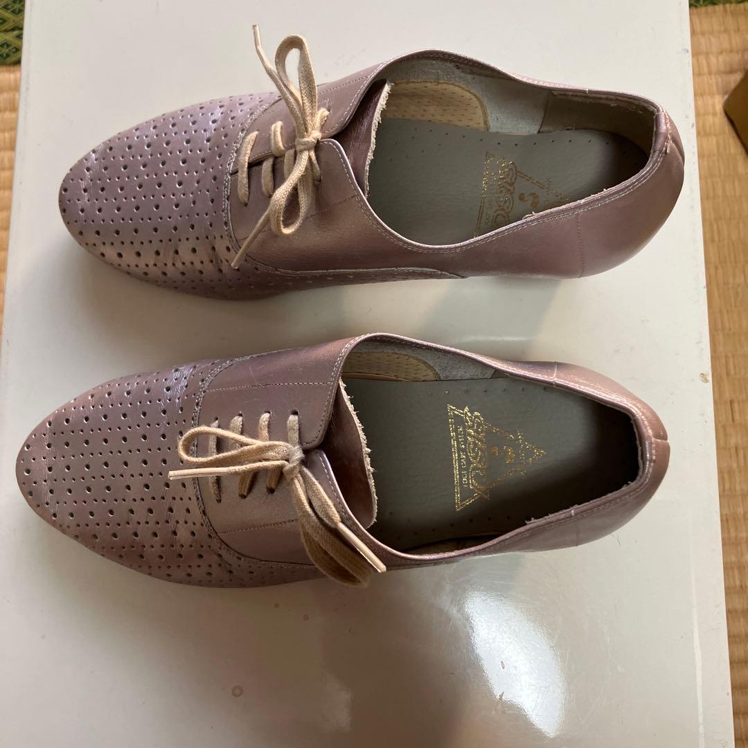 レディースChacottのダンスシューズ　23.5cm