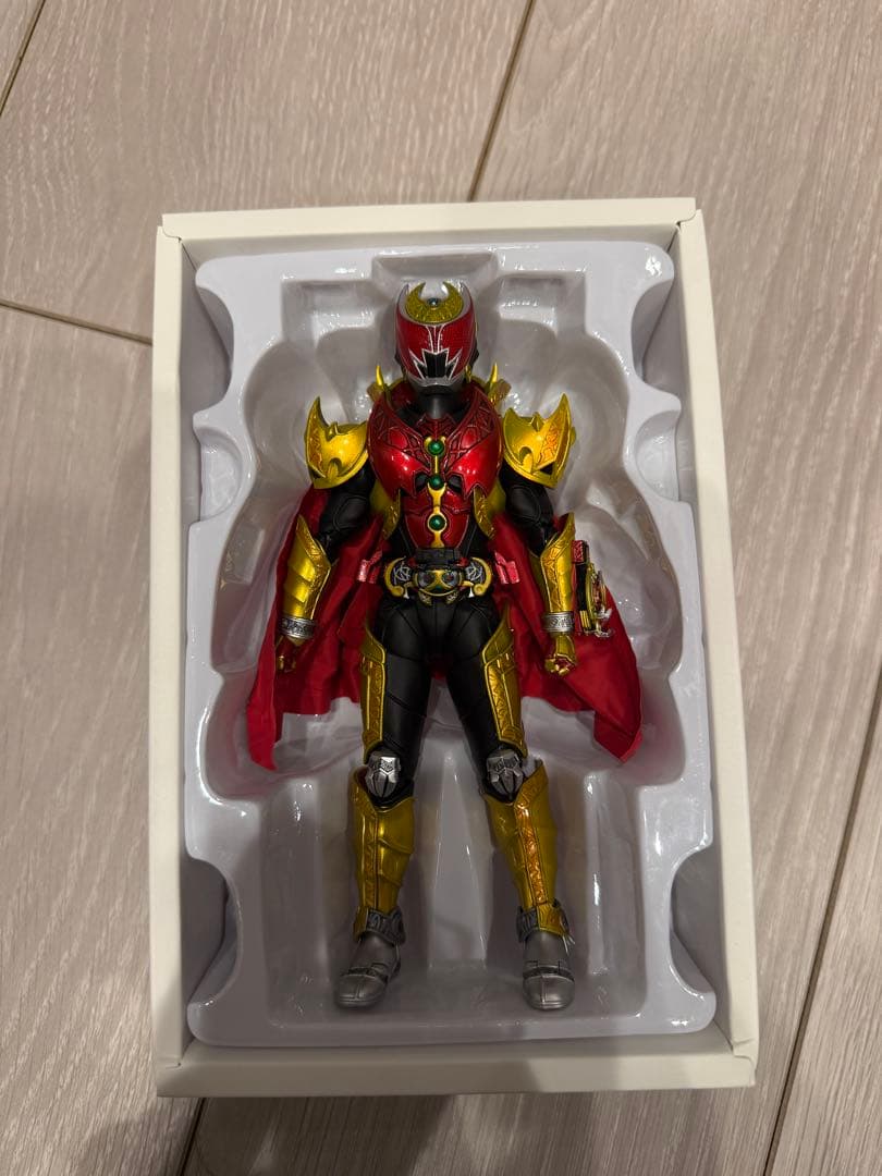 売り 真骨彫製法 仮面ライダーキバ 仮面ライダーキバ エンペラーフォーム