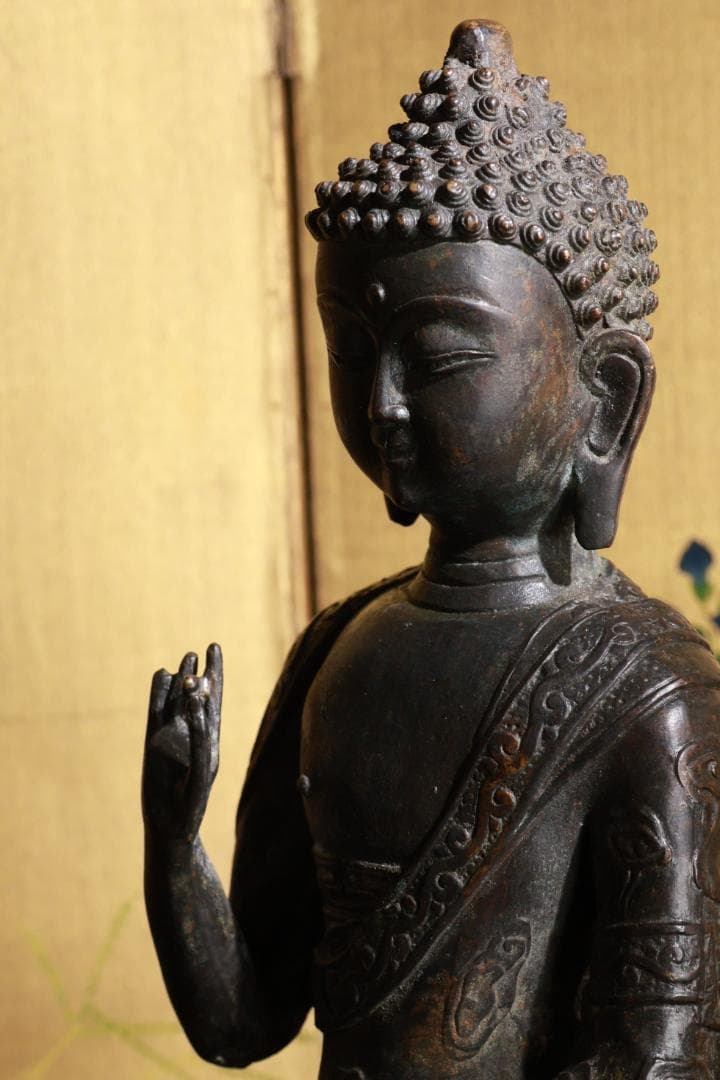 BE856 チベット仏　アミターバ　阿弥陀如来坐像　銅製　仏教美術