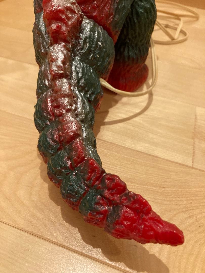 グレートザウルス　フィギュア　ライト点灯します。