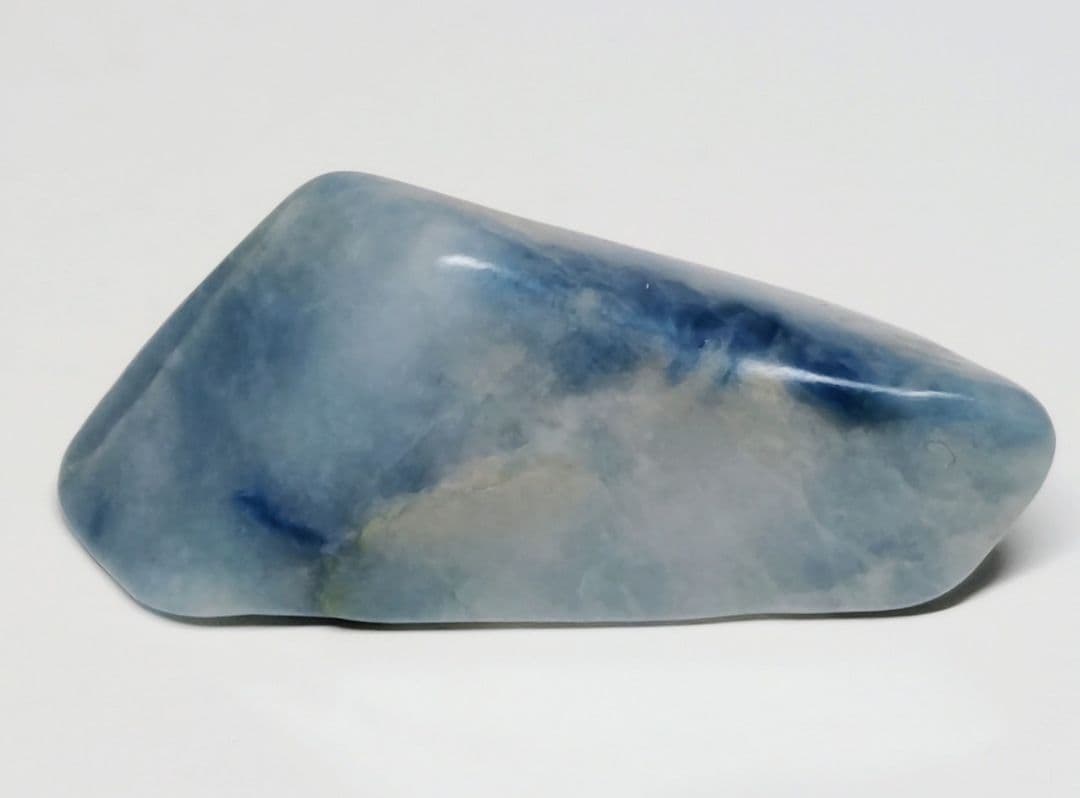 コン沢 9g 翡翠 ヒスイ 原石 鑑賞石 自然石 誕生石 鉱物 鉱石 水石