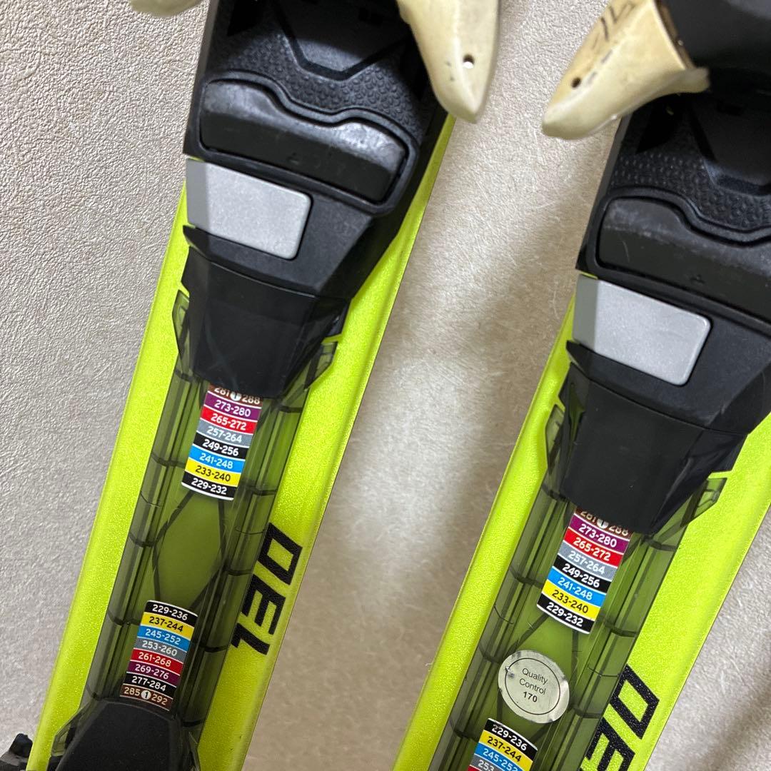 SALOMON サロモン　ジュニアスキー　ポール付き２点セット