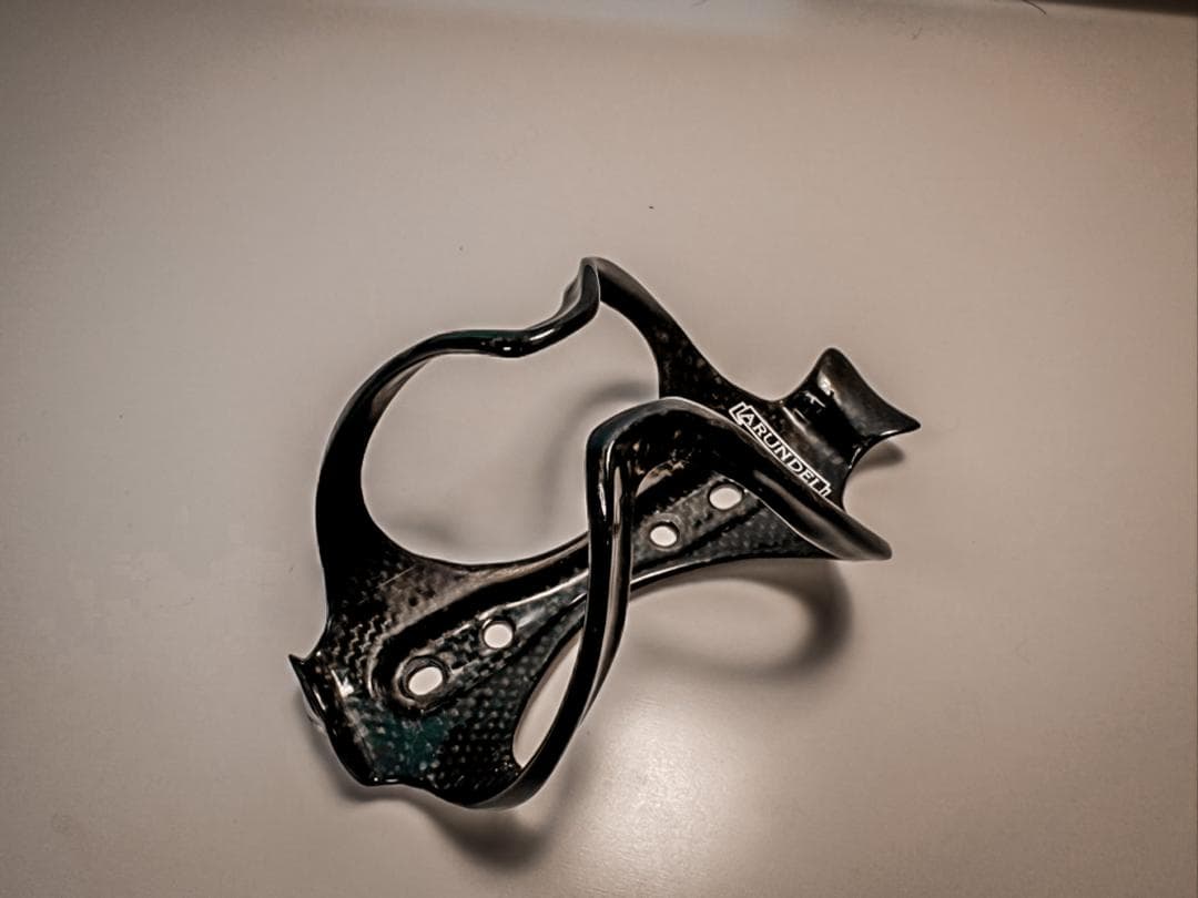 ARUNDEL (アランデル) Mandible カーボンボトルケージ セット