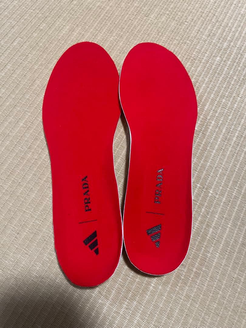 【adidas×PRADA】サッカースパイク 黒/赤