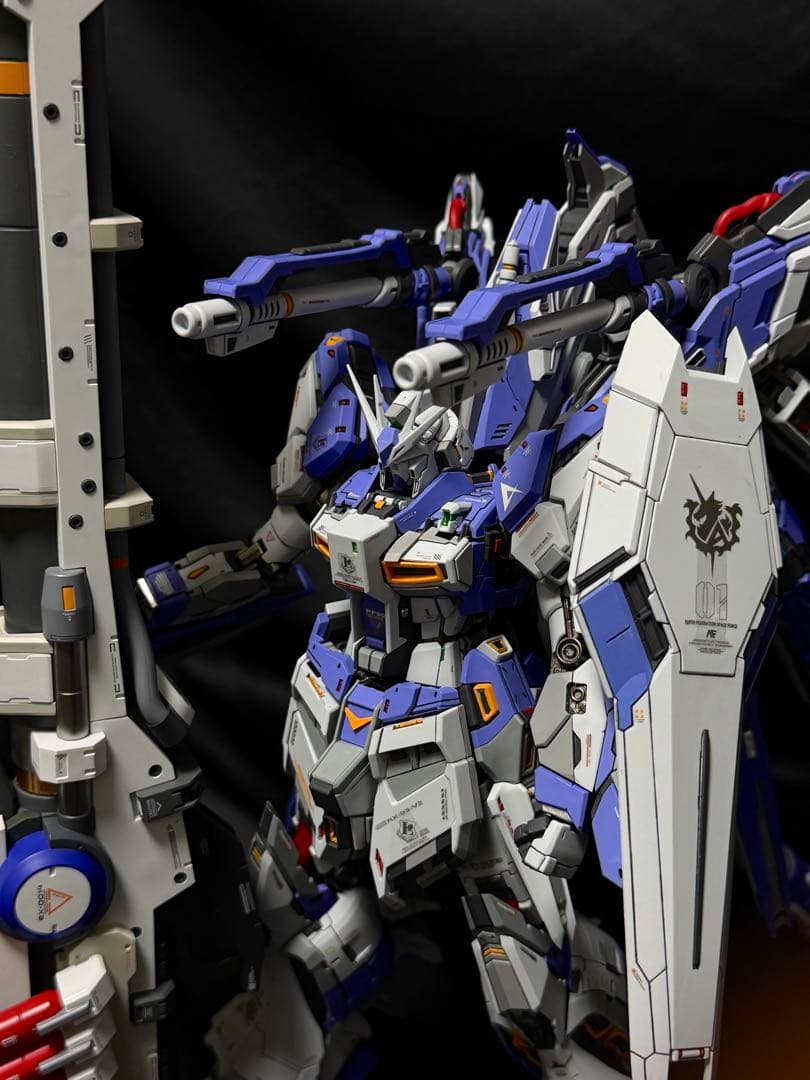 1/100 rx93v2 ハイニューガンダム 改修 塗装済完成品 ガンプラ完成品