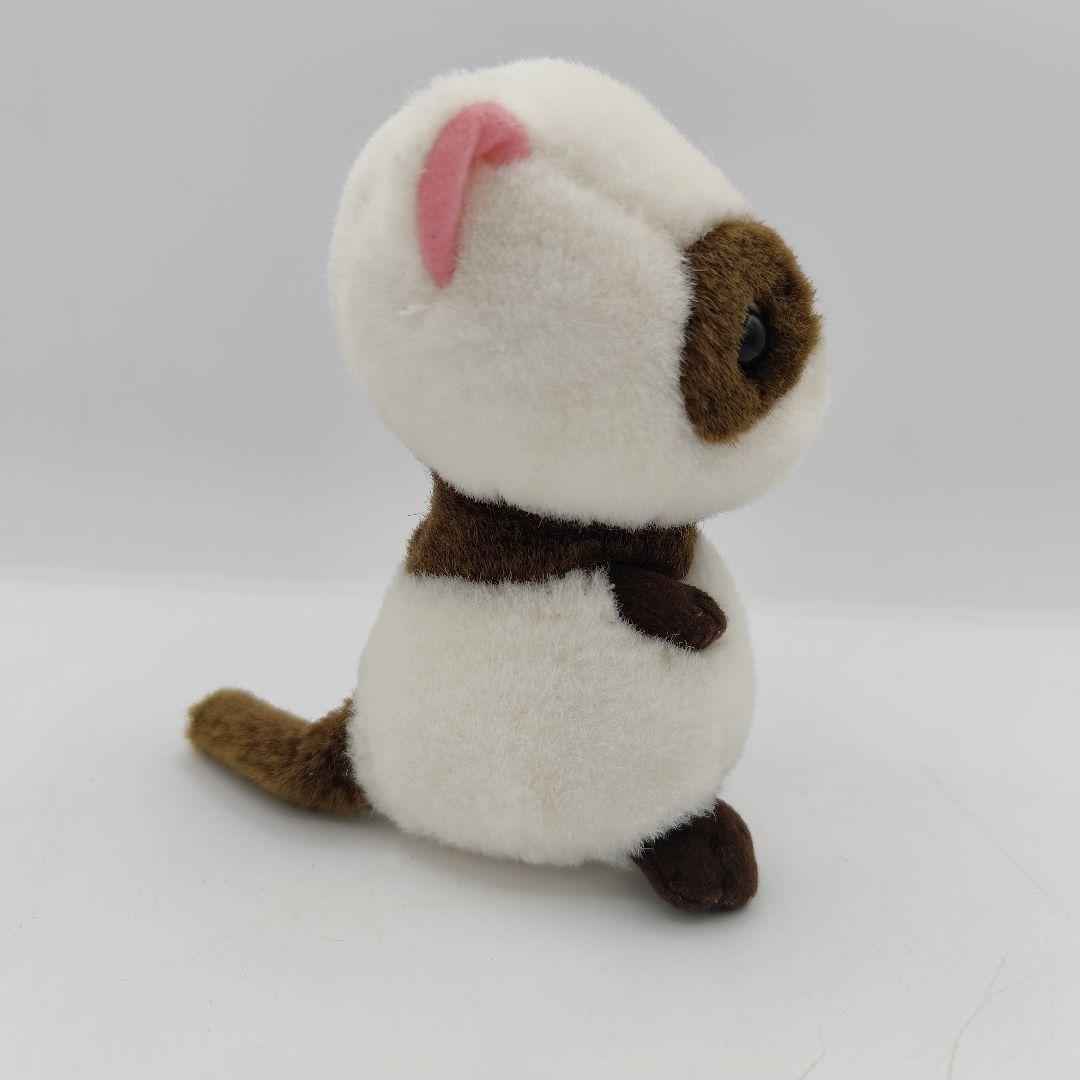 ぬいぐるみの三英　たぬき　アライグマ