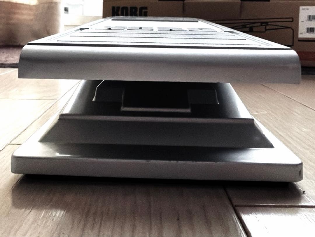 KORG XVP-10 エクスプレッション/ボリュームペダル