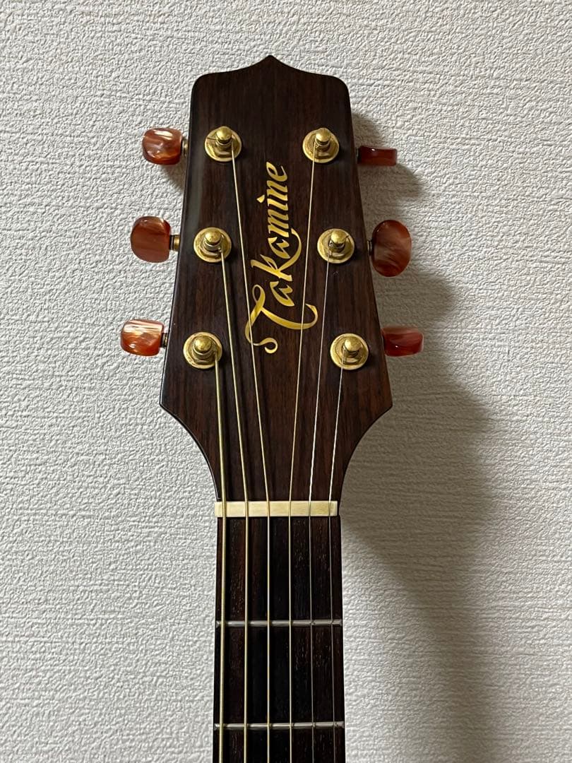 Takamine NPT-012BSエレアコギター長渕剛
